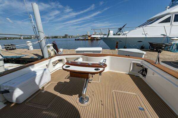 2003 Ocean Yachts 62