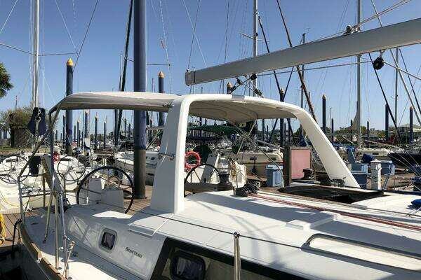 Photo of the 2017 Beneteau Oceanis 38 Weekender