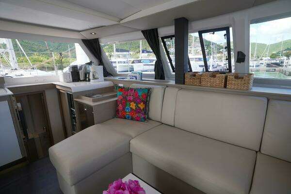 Fountaine Pajot Isla 40 Yacht For Sale