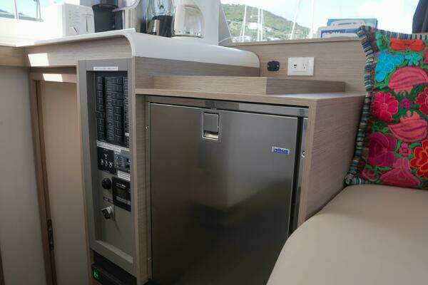 Fountaine Pajot Isla 40 Yacht For Sale