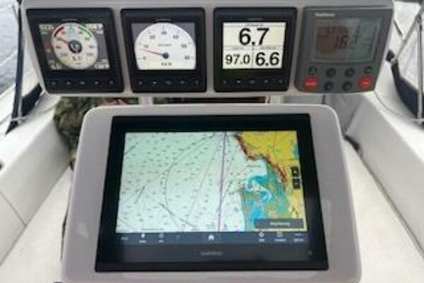 Manu Noa 36ft Catalina Yacht For Sale