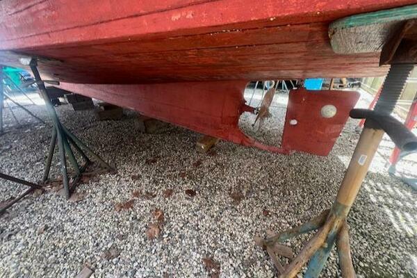 JEZEBEL 32ft Grand Banks Yacht For Sale