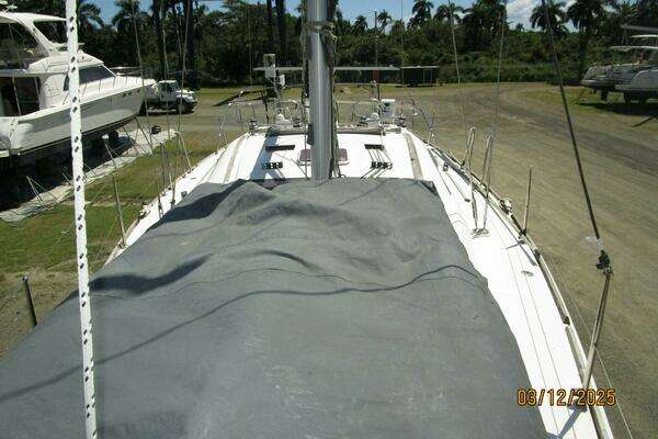 Photo of the 2010 Beneteau Oceanis 43 "Antilles Passage"