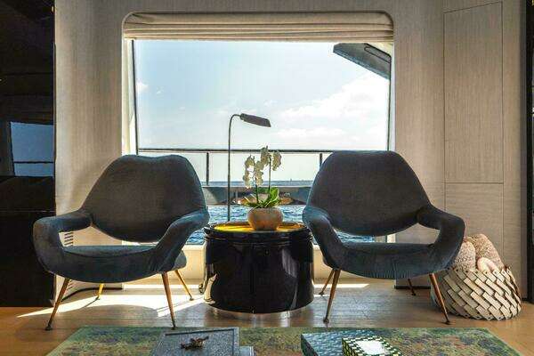 Azimut 27 Metri Yacht For Sale