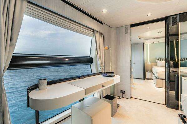 Azimut 27 Metri Yacht For Sale