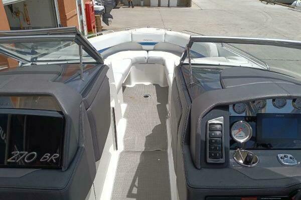 27ft Formula Yacht For Sale