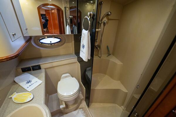 34ft Cruisers Yacht For Sale