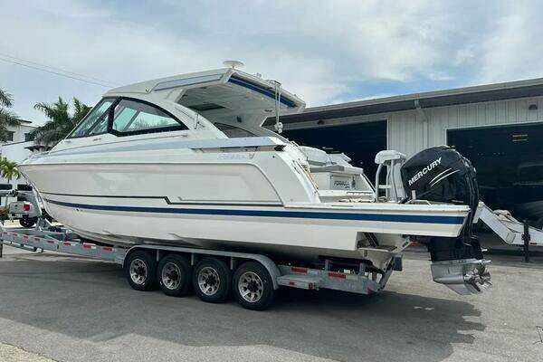 Formula 380 SSC Yacht For Sale