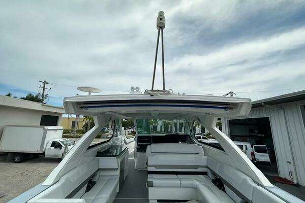 Formula 380 SSC Yacht For Sale