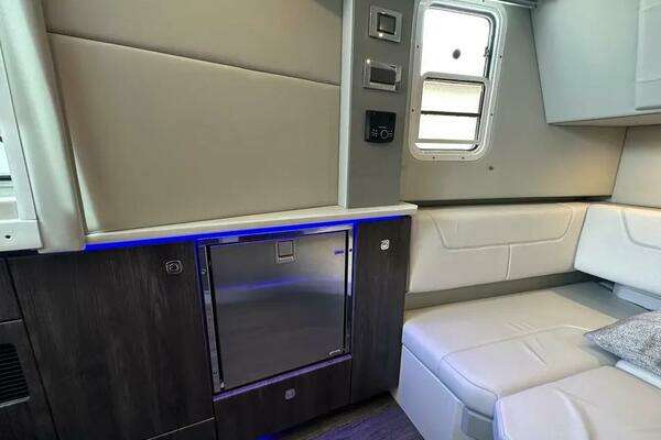 Formula 380 SSC Yacht For Sale