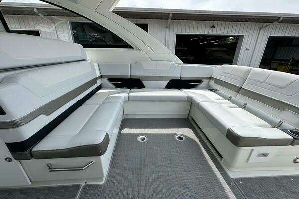 Formula 380 SSC Yacht For Sale