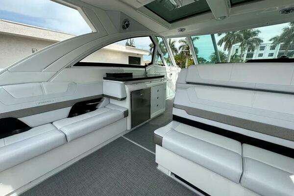 Formula 380 SSC Yacht For Sale