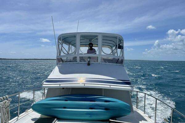 Photo of the 1987 Symbol 44 Sun Deck MK II "Sea Fever"