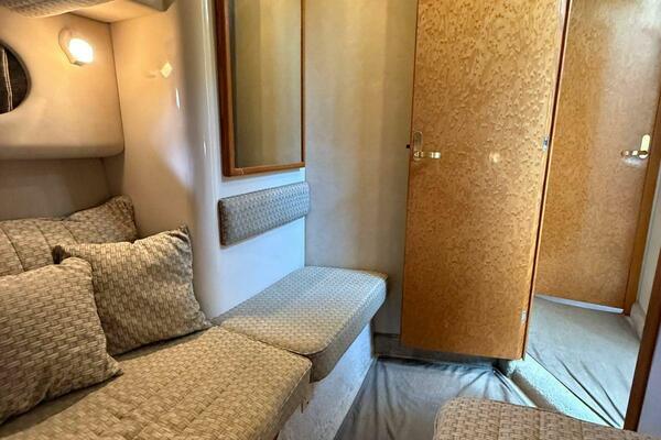 40ft Sea Ray Yacht For Sale