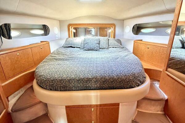40ft Sea Ray Yacht For Sale