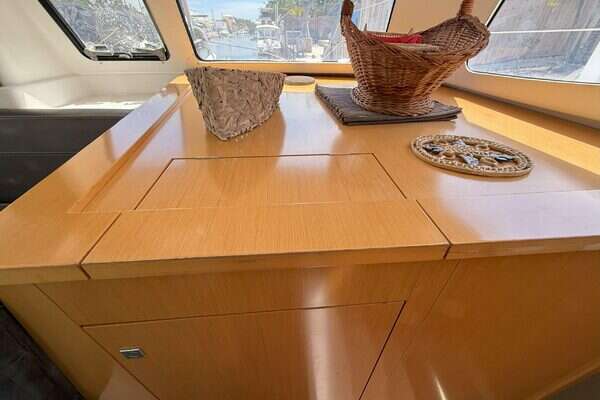 Fountaine Pajot  Yacht For Sale