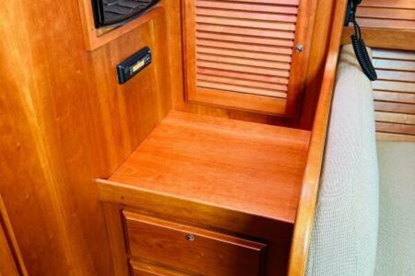 Nomad 42ft Sabre Yacht For Sale