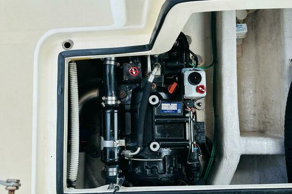 Nomad 42ft Sabre Yacht For Sale
