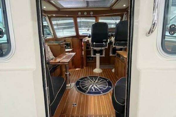 Sabre 40 Sedan Yacht For Sale