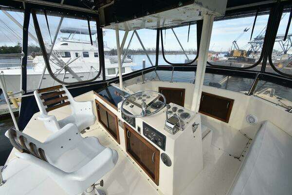 Lady B 46ft Hatteras Yacht For Sale