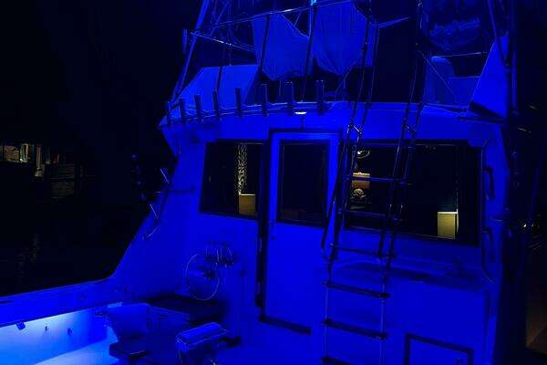 Lady B 46ft Hatteras Yacht For Sale