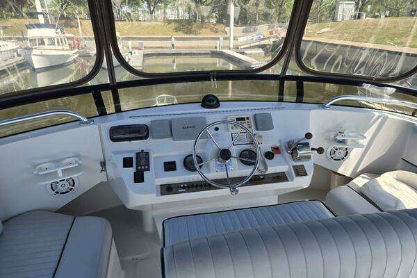 Photo of the 2001 Mainship 390 "Moon Dance"