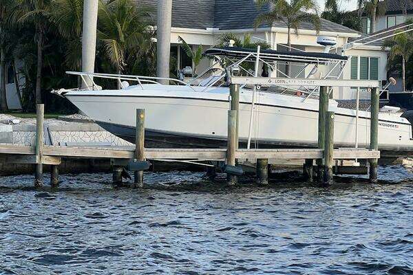 Photo of the 2001 Contender 