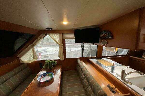 Hyatt 51 Aft Cabin MY Yacht For Sale