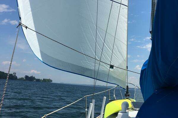 Photo of the 1973 Pearson 36 "Patriot"