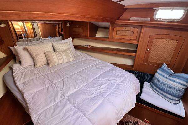 Little Harbor WhisperJet 55 Yacht For Sale