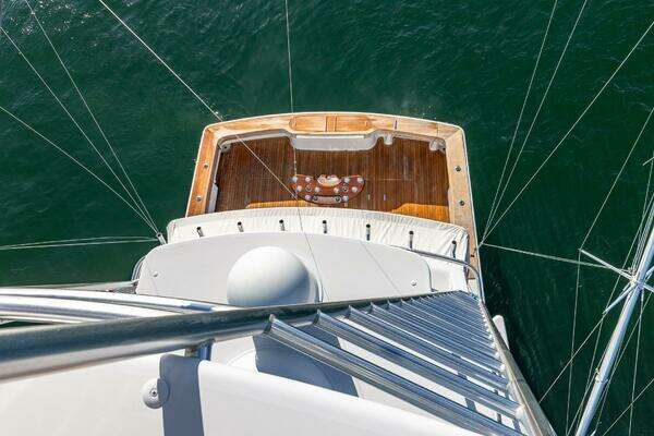 2004 Viking Boats 74