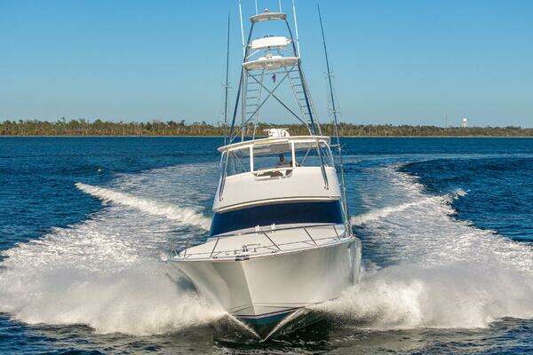 2004 Viking Boats 74