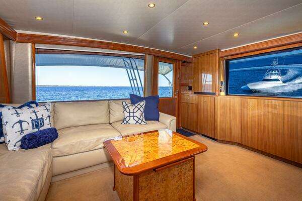 2004 Viking Boats 74