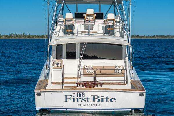 2004 Viking Boats 74