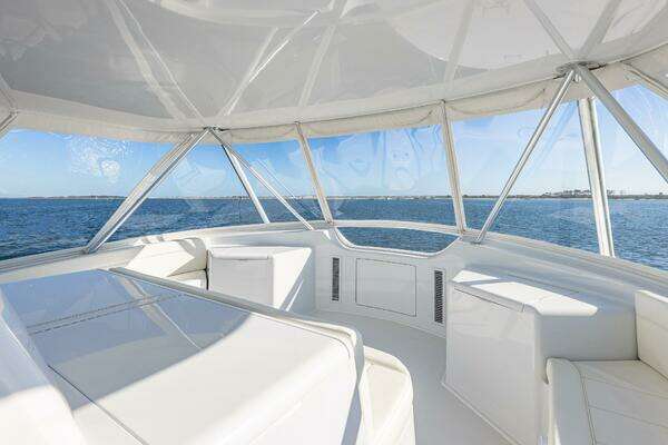 2004 Viking Boats 74