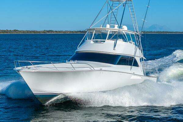 2004 Viking Boats 74