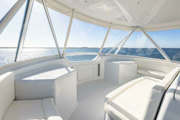 2004 Viking Boats 74