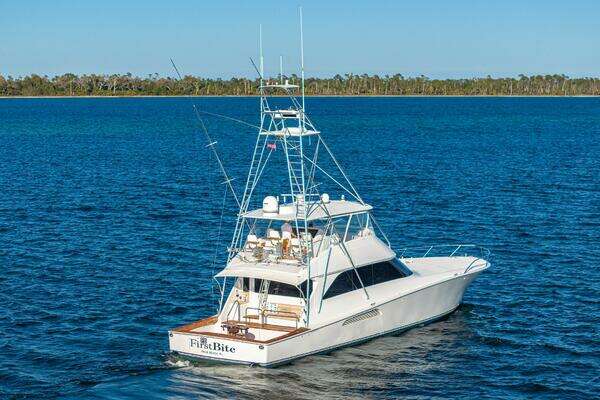 2004 Viking Boats 74