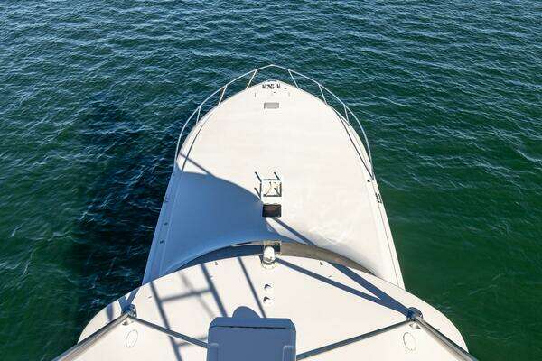 2004 Viking Boats 74