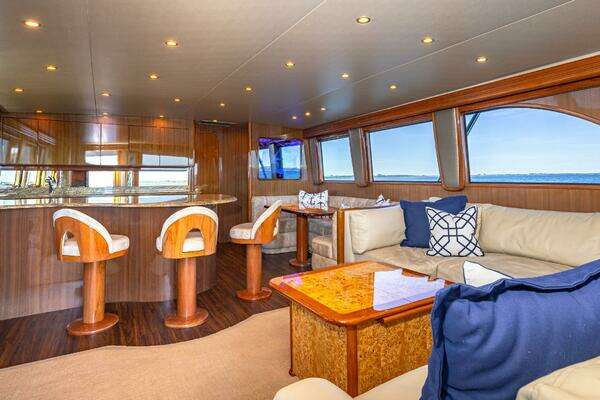 2004 Viking Boats 74