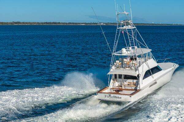 2004 Viking Boats 74