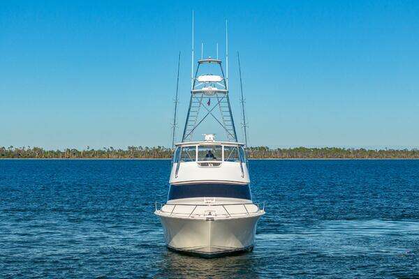 2004 Viking Boats 74