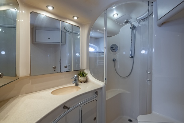 2004 Sea Ray 48