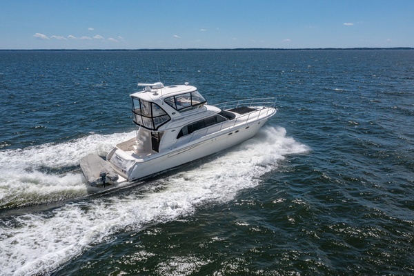 2004 Sea Ray 48