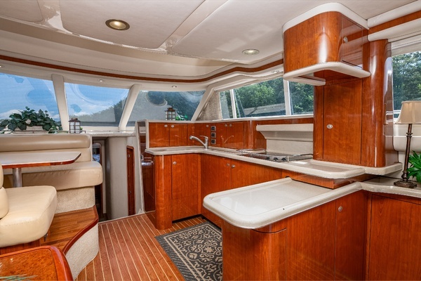 2004 Sea Ray 48
