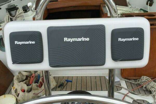 Photo of the 1985 Passport  "Perfect Fit"