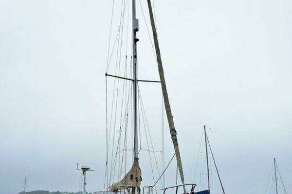 Photo of the 1985 Passport  "Perfect Fit"