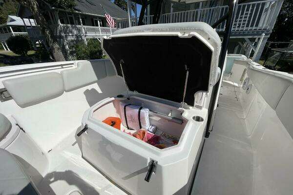 2024 Sea Fox 28