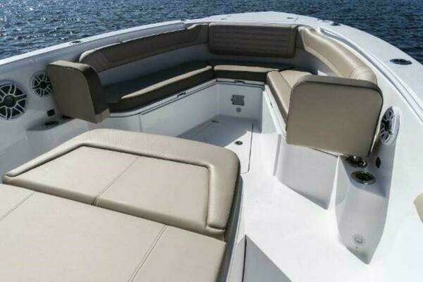 Photo of the 2025 Edgewater 340CC