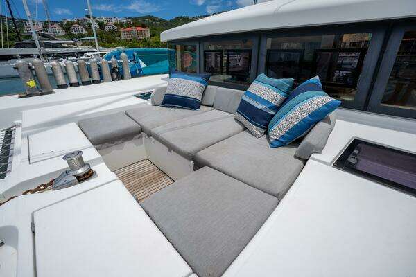 Lagoon  Yacht For Sale